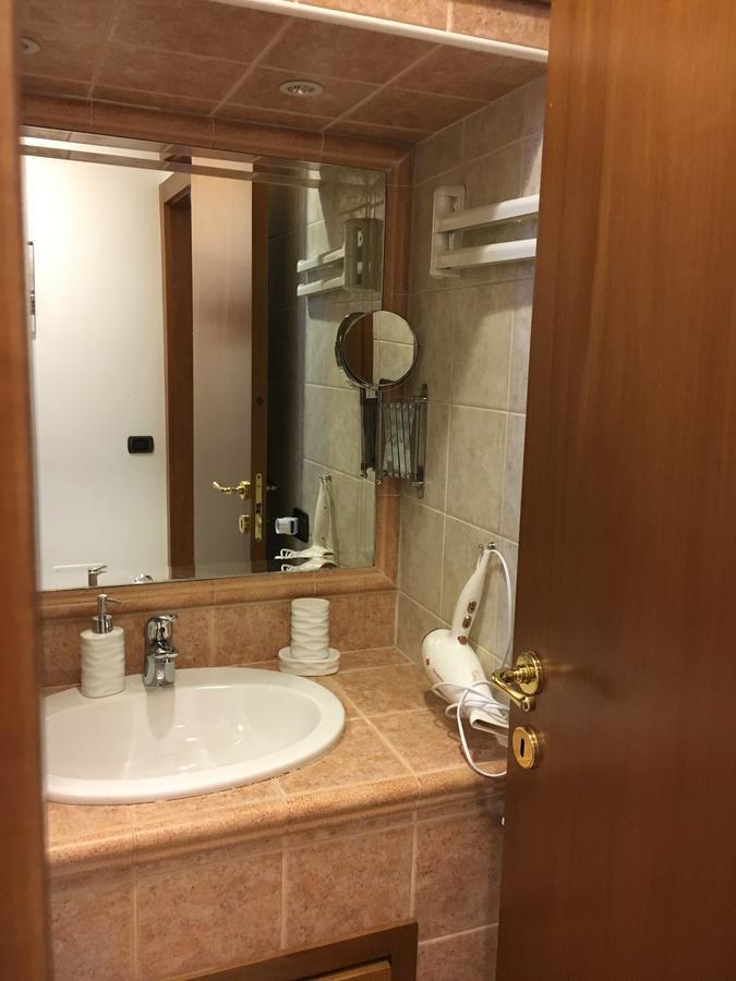Apartment Amadeus Рим Екстер'єр фото